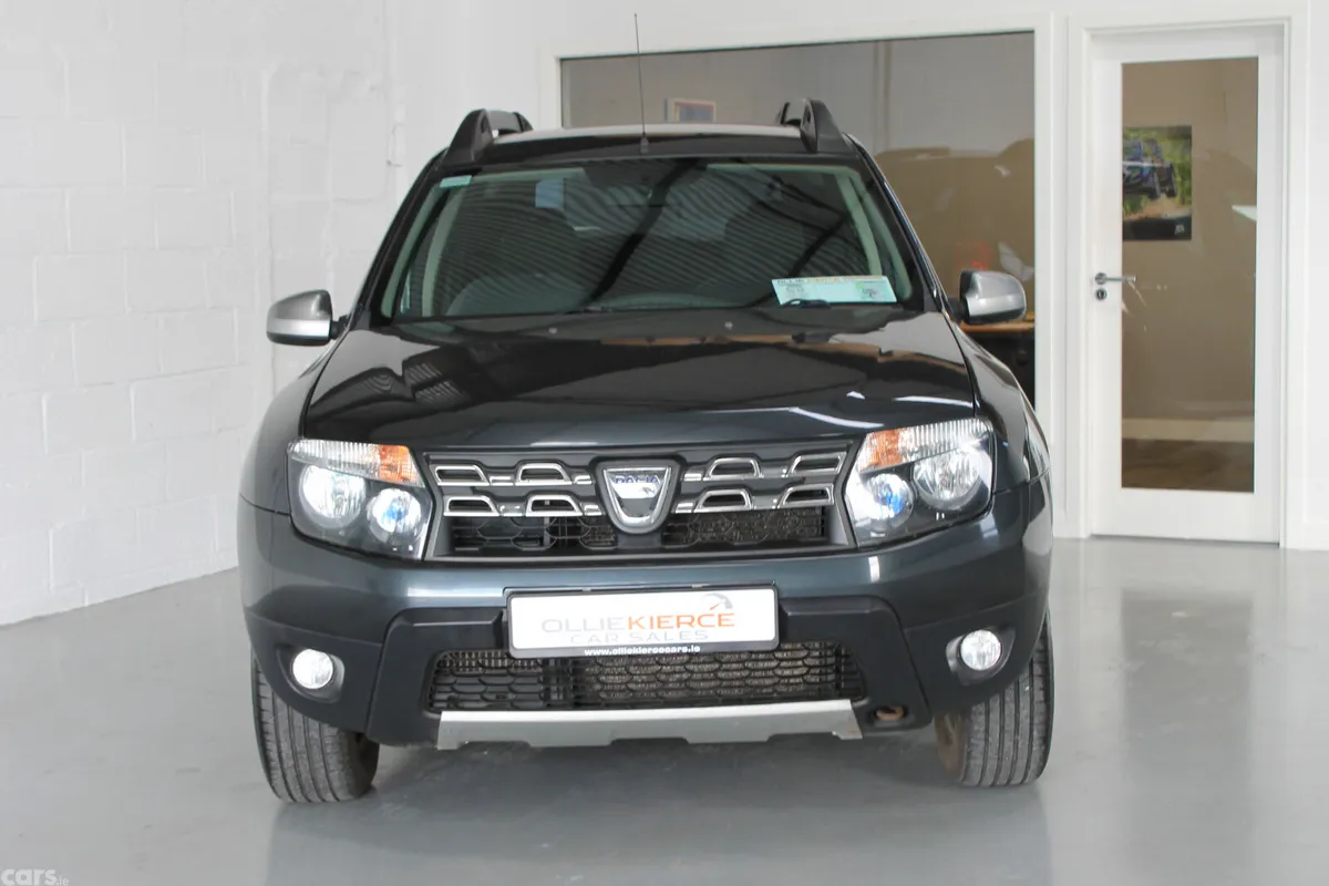 Dacia Duster SUV, Diesel, 2015, Grey