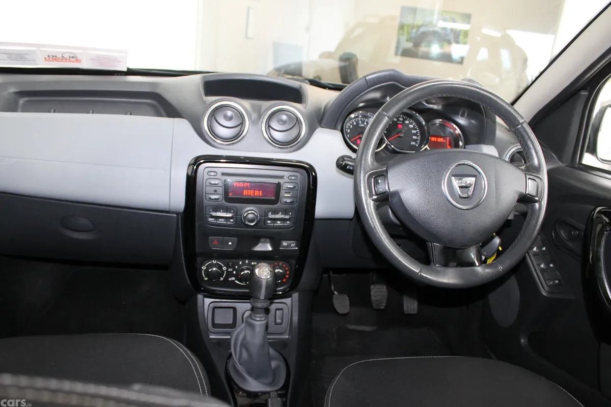 Dacia Duster SUV, Diesel, 2015, Grey