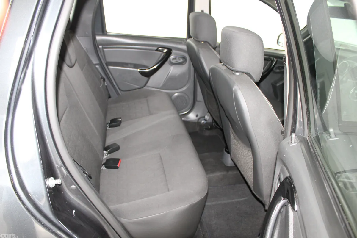 Dacia Duster SUV, Diesel, 2015, Grey