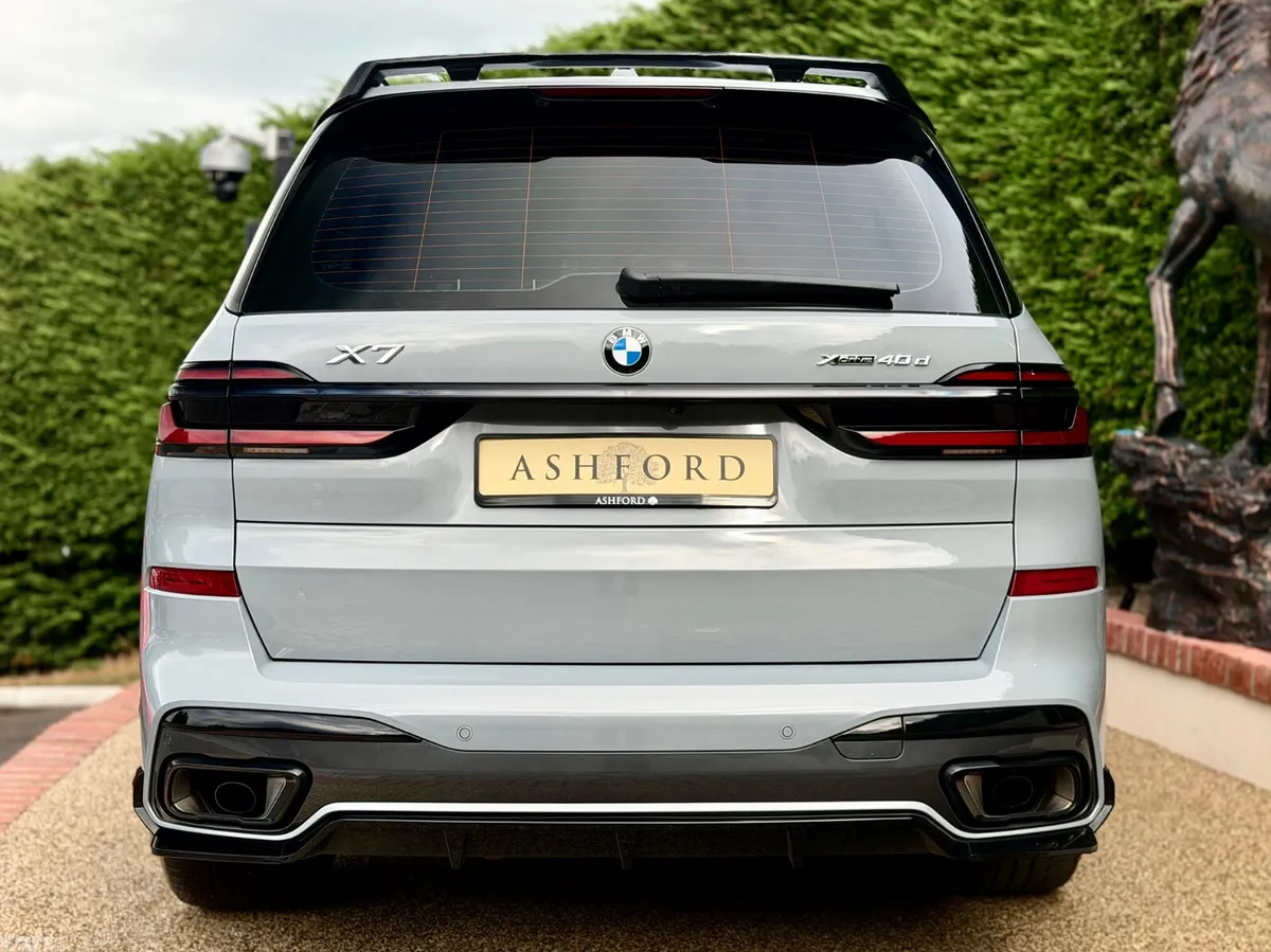 BMW X7 Estate, Diesel, 2024, Grey