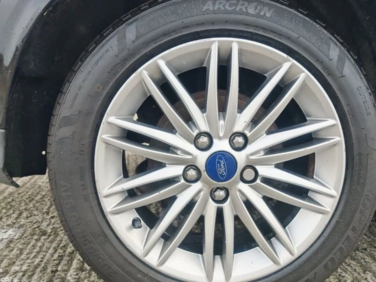 Ford Focus Hatchback, Diesel, 2017, Black