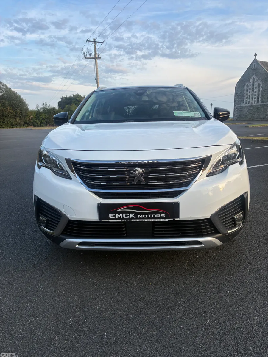 Peugeot 5008 MPV, Diesel, 2019, White