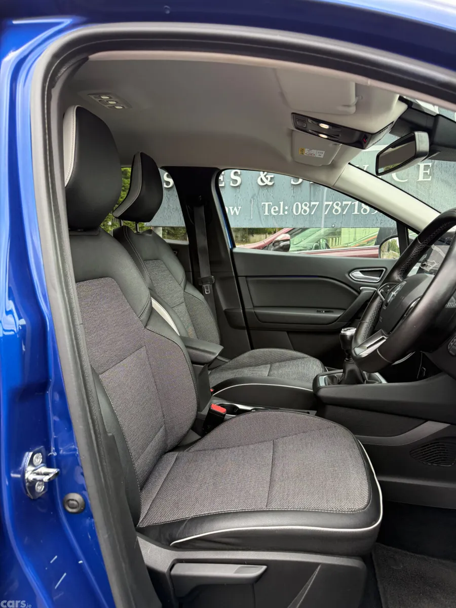 Renault Captur Hatchback, Petrol, 2020, Blue