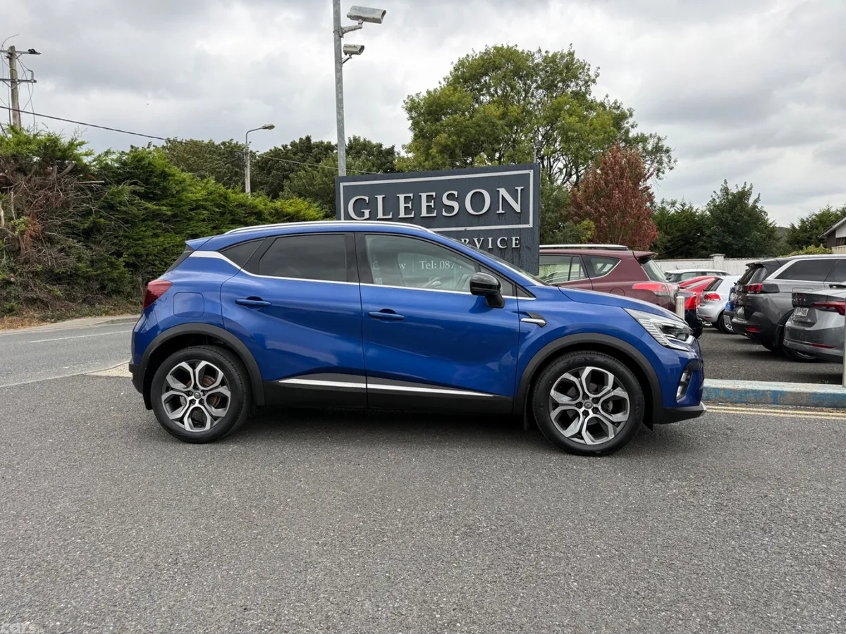 Renault Captur Hatchback, Petrol, 2020, Blue