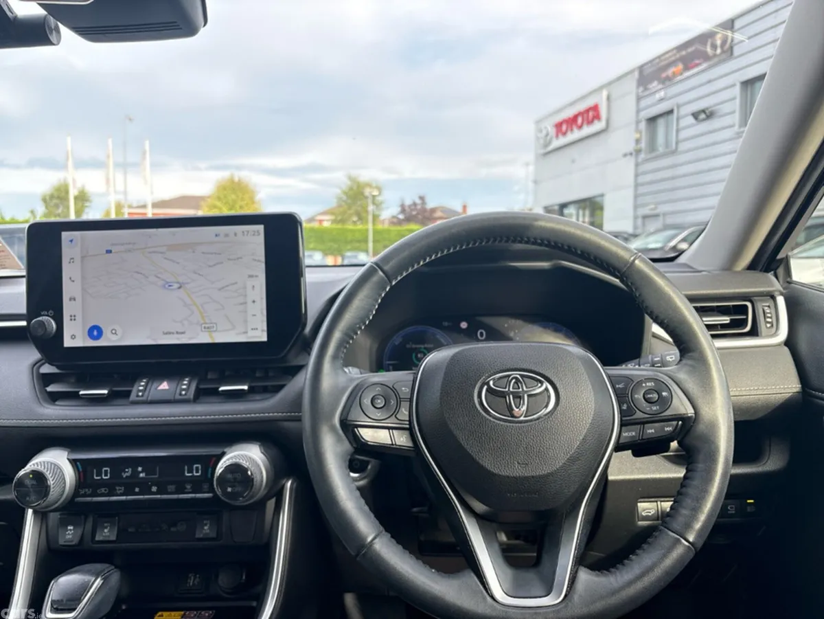 Toyota RAV4 SUV, Petrol Hybrid, 2024, Blue