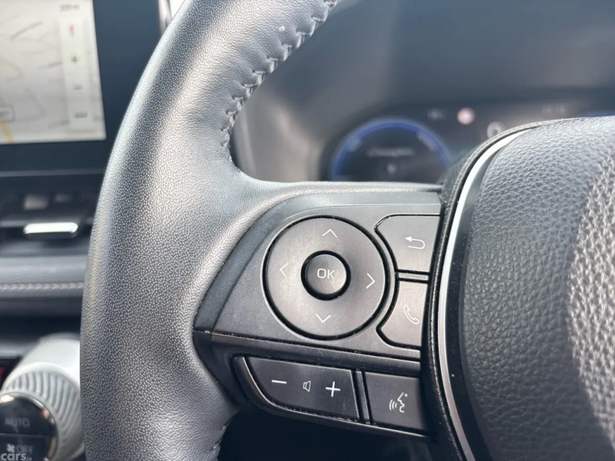 Toyota RAV4 SUV, Petrol Hybrid, 2024, Blue