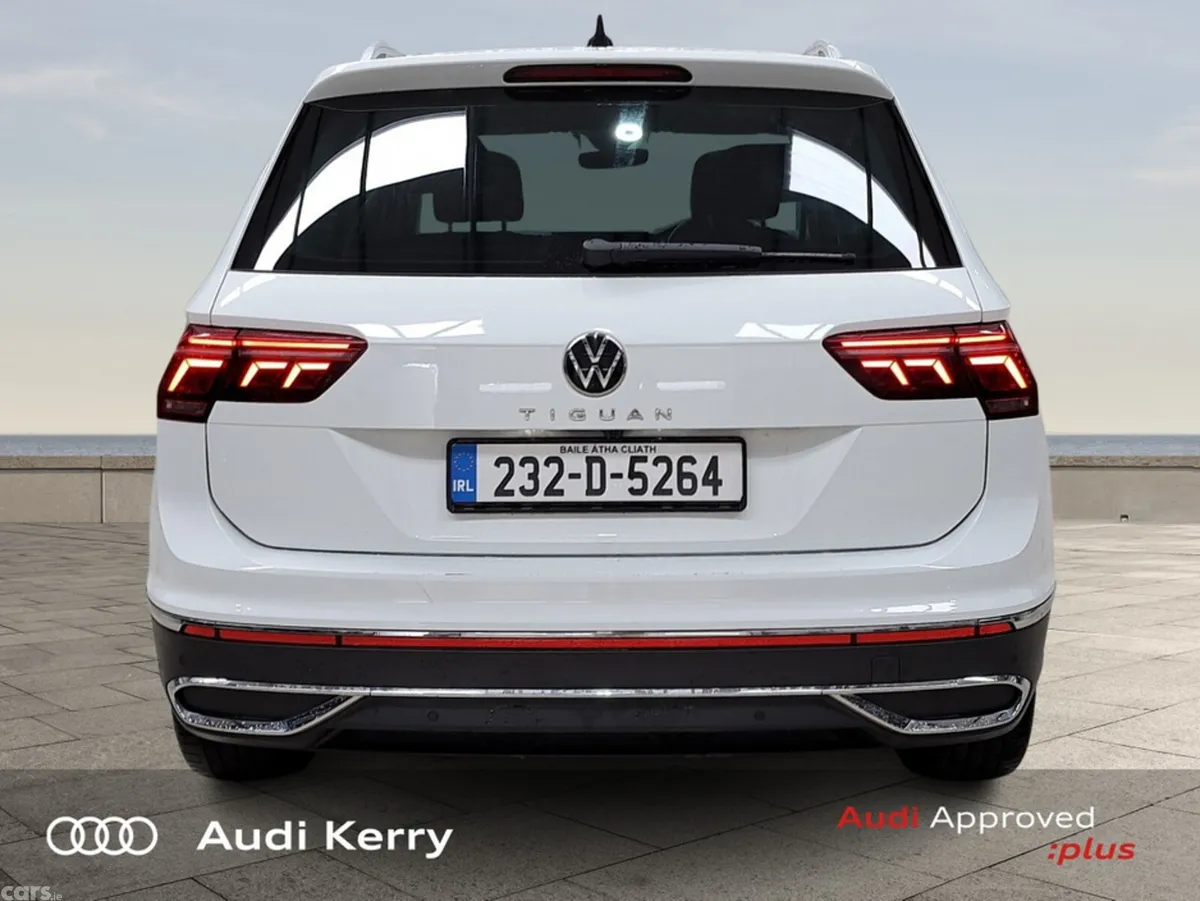 Volkswagen Tiguan SUV, Diesel, 2023, White