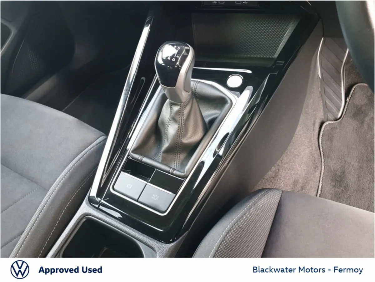 Volkswagen Golf Saloon, Diesel, 2023, Grey
