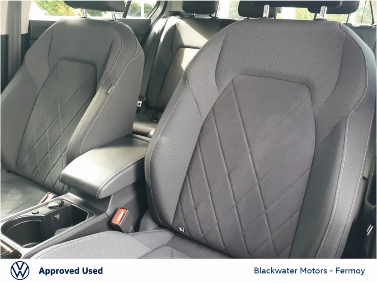 Volkswagen Golf Saloon, Diesel, 2023, Grey