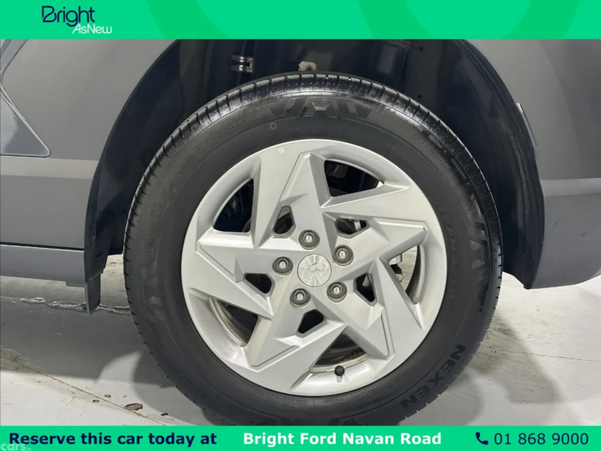 Hyundai KONA MPV, Petrol, 2025, Grey