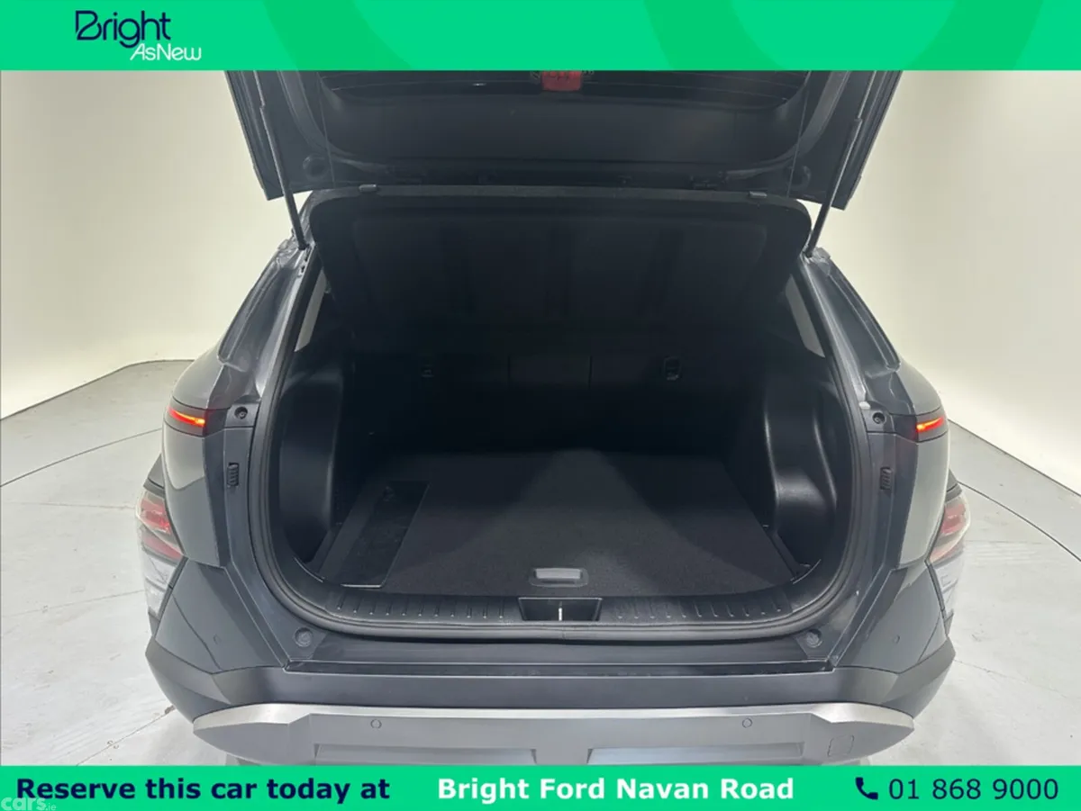 Hyundai KONA MPV, Petrol, 2025, Grey
