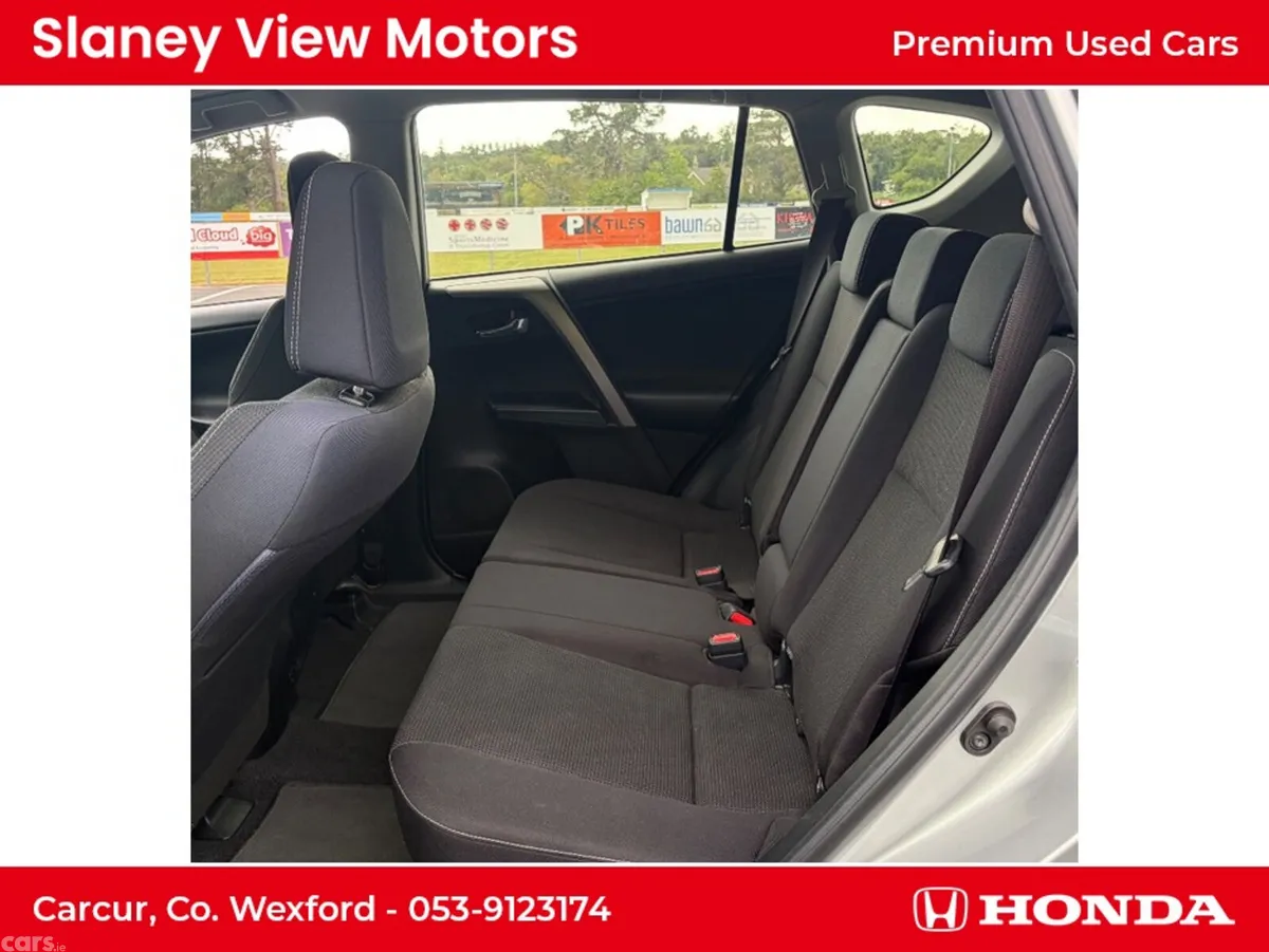 Toyota RAV4 MPV, Diesel, 2016, Silver