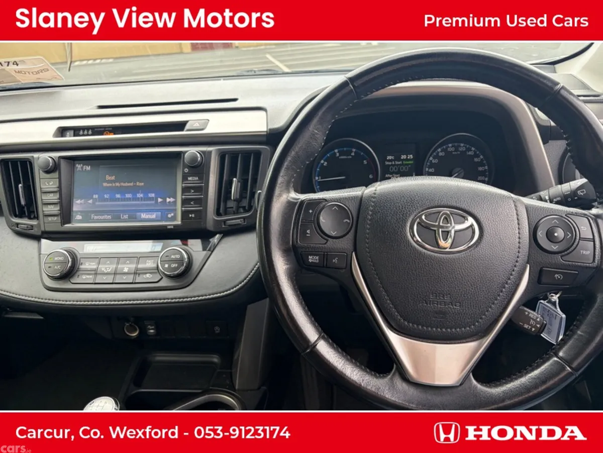 Toyota RAV4 MPV, Diesel, 2016, Silver