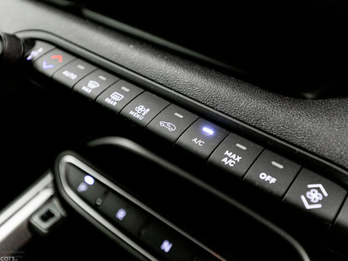 Jeep Avenger SUV, Electric, 2025, Black