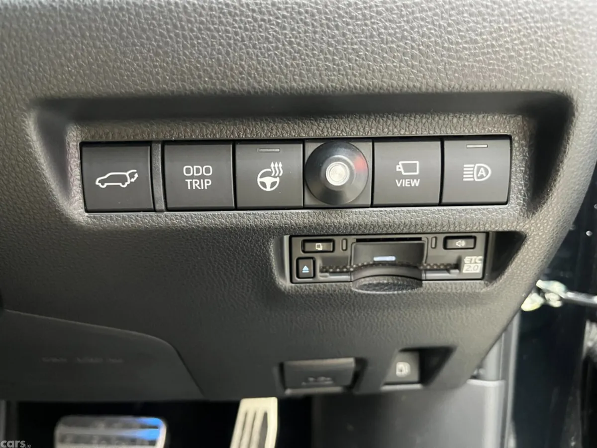 Toyota RAV4 SUV, Petrol Hybrid, 2025, Black
