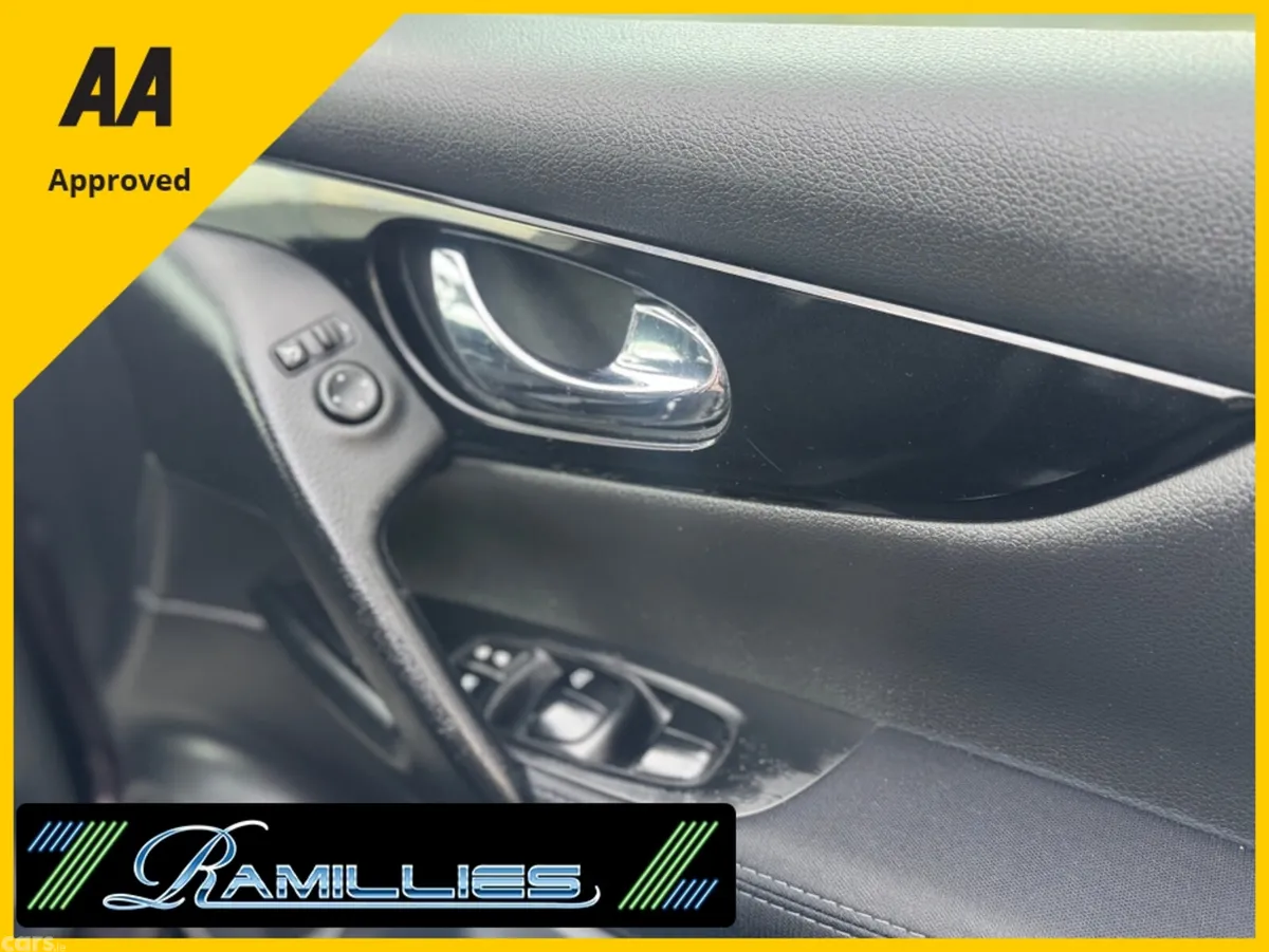 Nissan Qashqai MPV, Diesel, 2015, Black