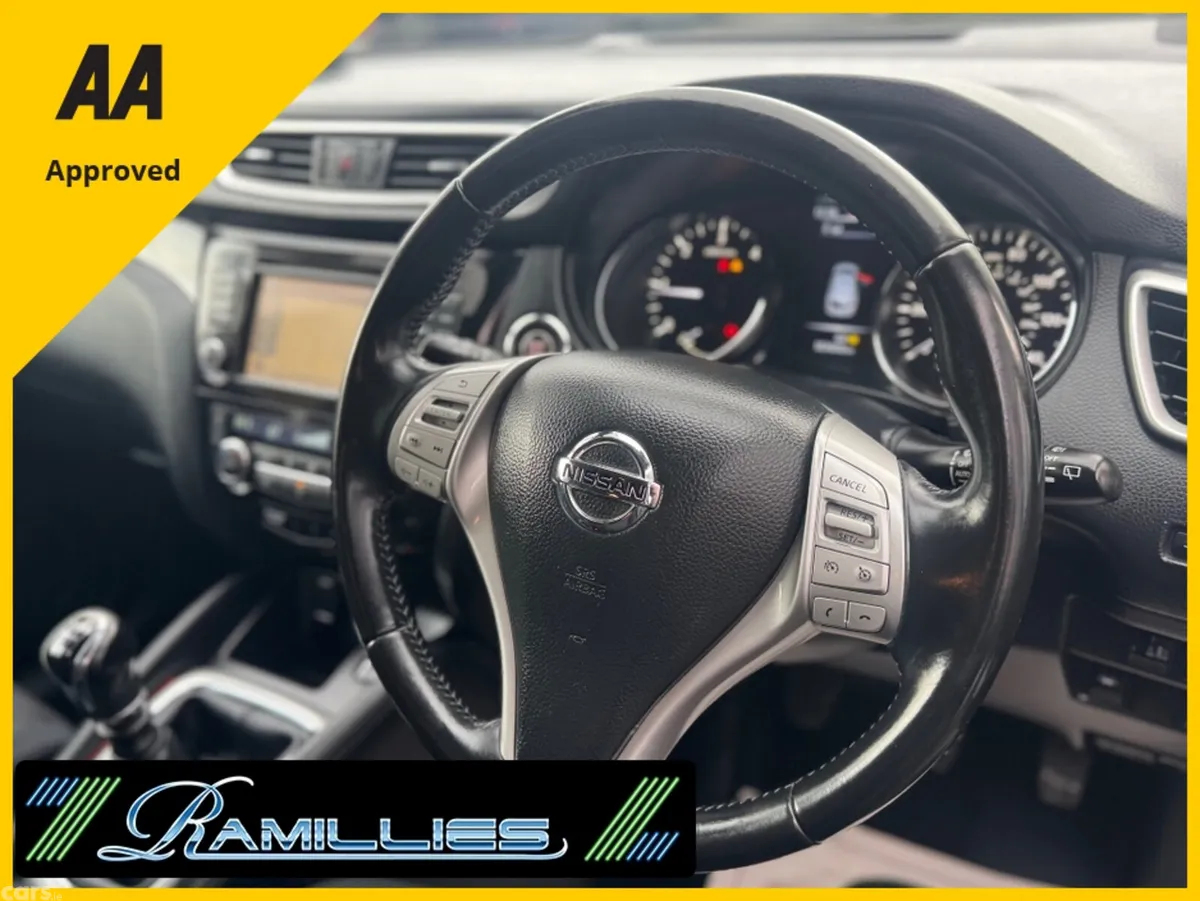 Nissan Qashqai MPV, Diesel, 2015, Black