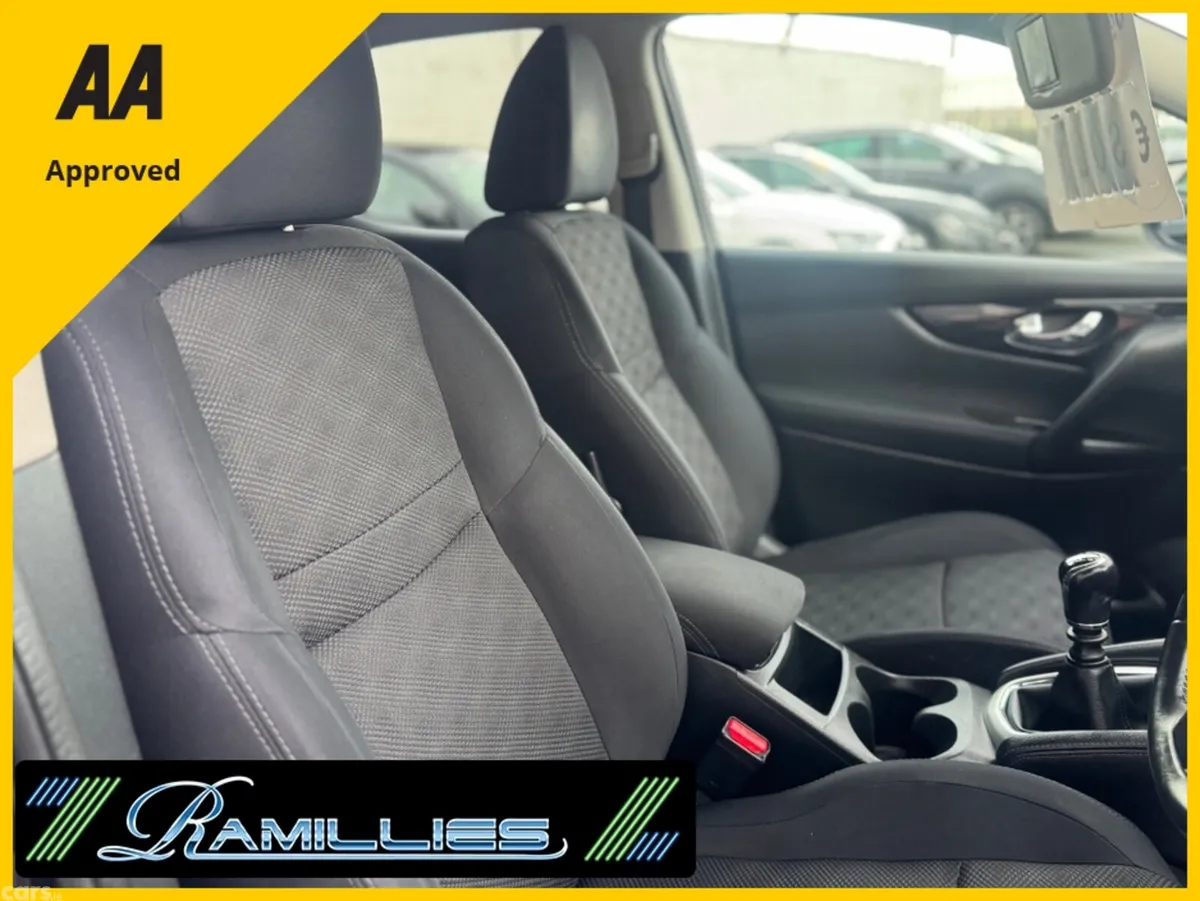 Nissan Qashqai MPV, Diesel, 2015, Black