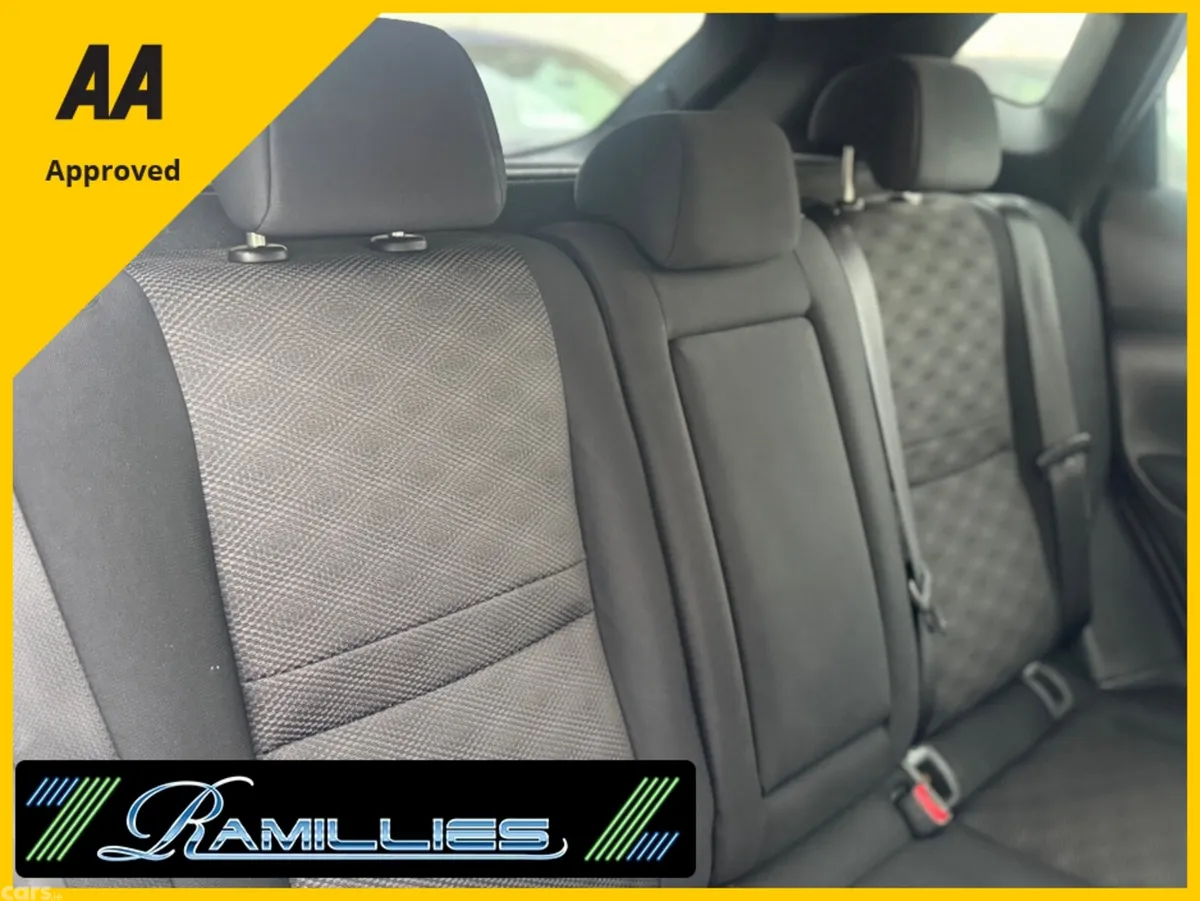 Nissan Qashqai MPV, Diesel, 2015, Black