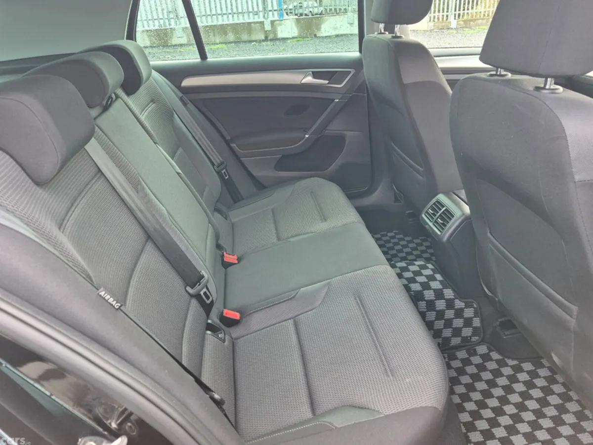Volkswagen Golf Hatchback, Petrol, 2017, Black