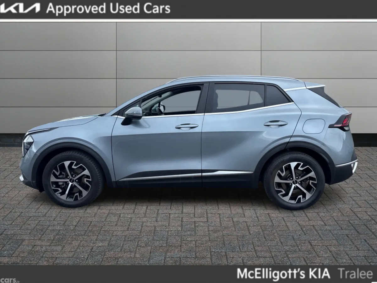 Kia Sportage MPV, Diesel, 2024, Grey