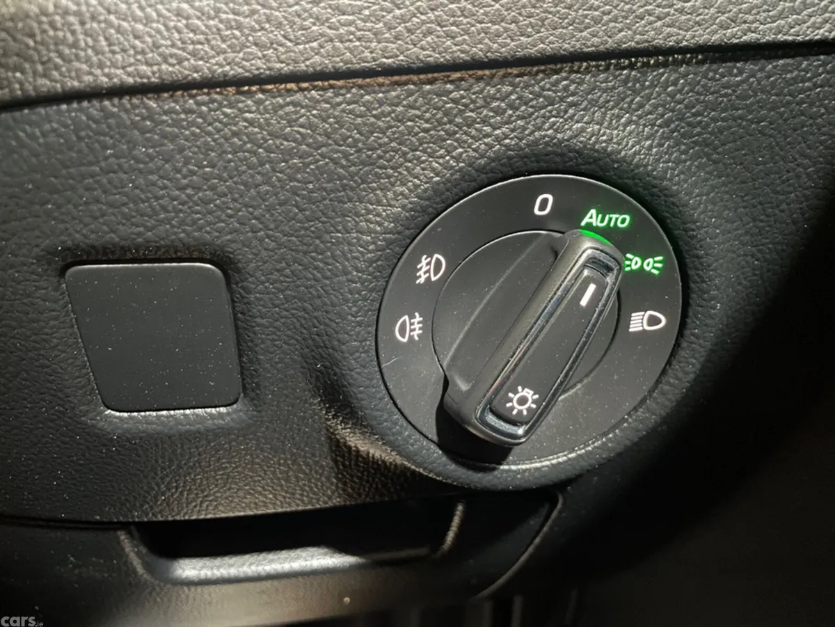 Skoda Superb Estate, Diesel, 2023, Black