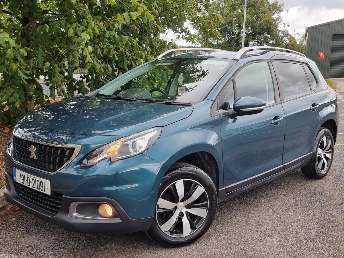 Peugeot 2008 Estate, Petrol, 2019, Green
