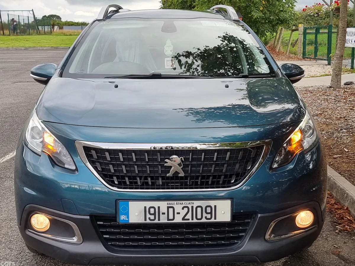 Peugeot 2008 Estate, Petrol, 2019, Green