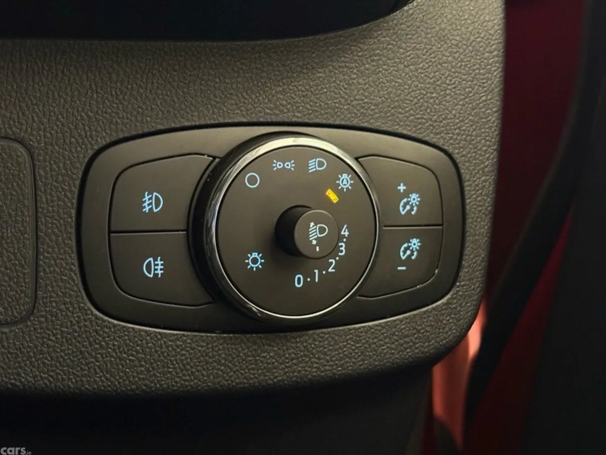 Ford Puma SUV, Petrol Hybrid, 2023, Red