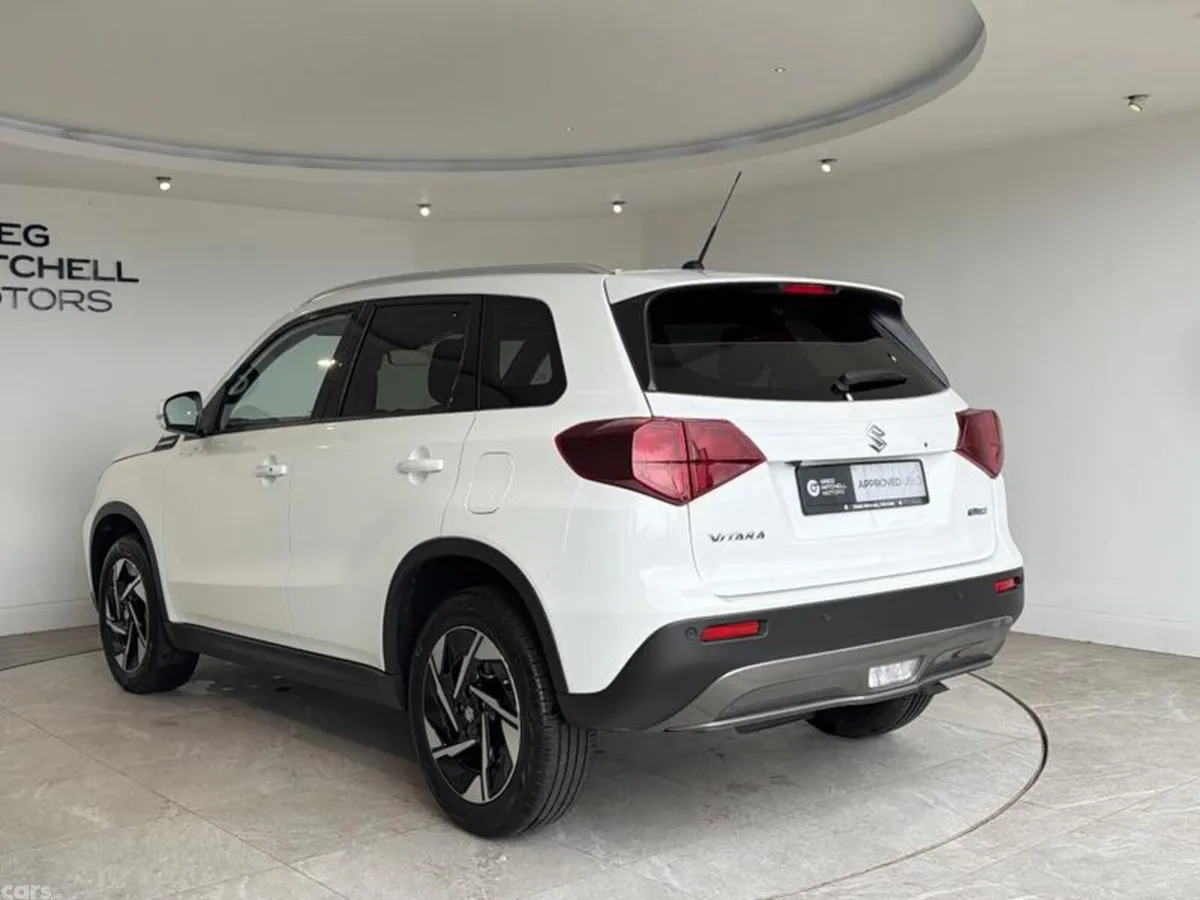 Suzuki Vitara SUV, Petrol Hybrid, 2026, White