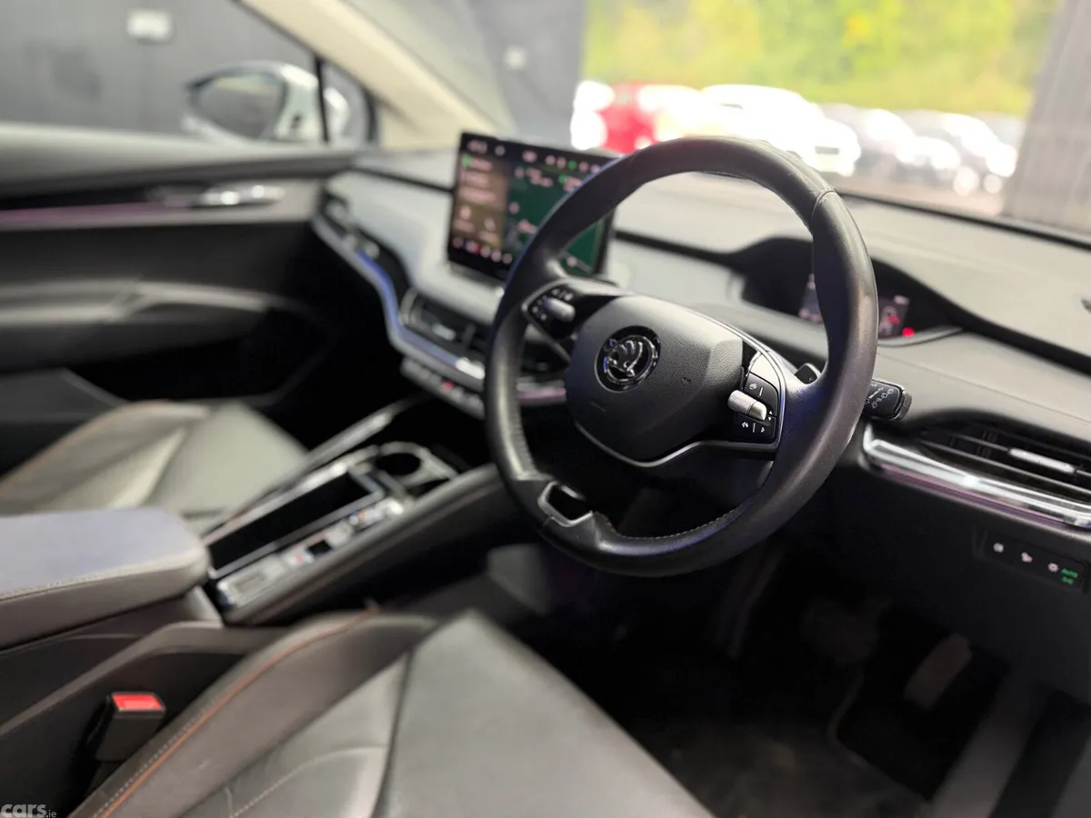 Skoda Enyaq Estate, Electric, 2024, Silver