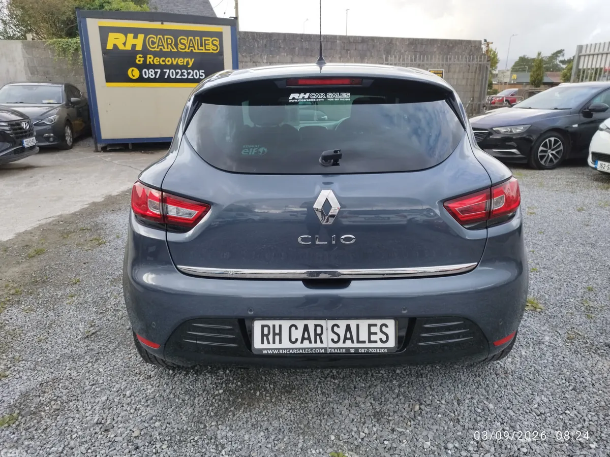 Renault Clio Hatchback, Petrol, 2019, Grey