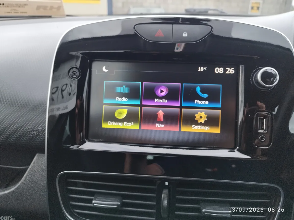 Renault Clio Hatchback, Petrol, 2019, Grey