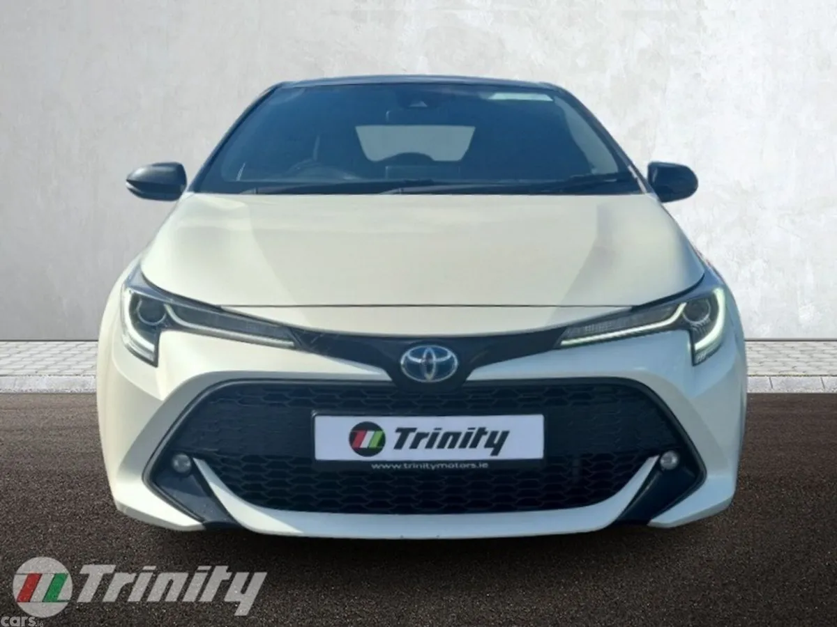 Toyota Corolla Hatchback, Petrol Hybrid, 2019, White