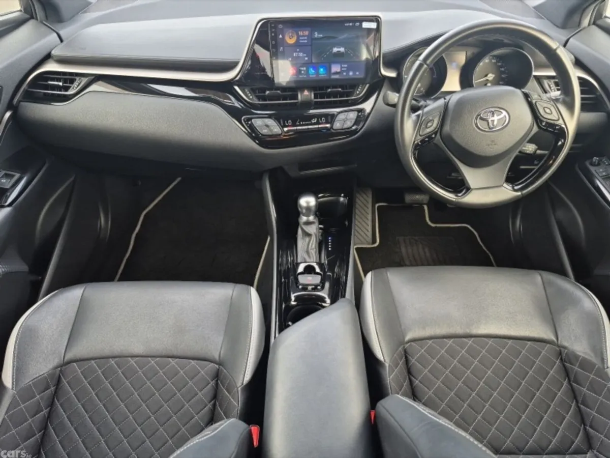 Toyota C-HR Hatchback, Petrol Hybrid, 2019, White