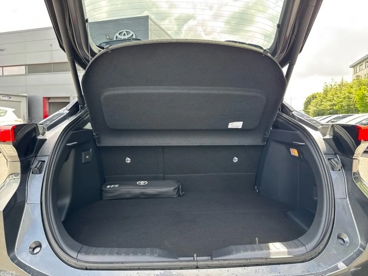 Toyota C-HR Hatchback, Petrol Plug-in Hybrid, 2025, Grey