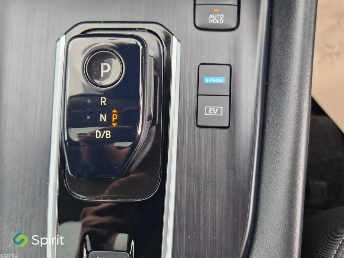 Nissan Qashqai MPV, Petrol Hybrid, 2023, Blue