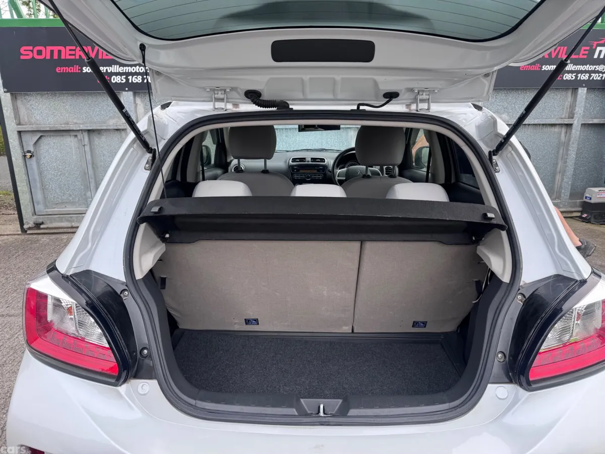 Mitsubishi Mirage Hatchback, Petrol, 2021, White