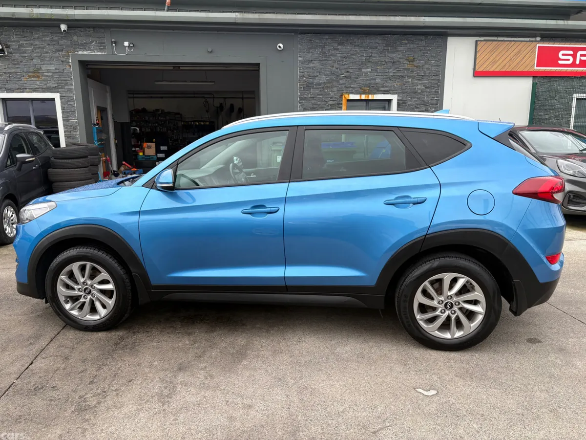 Hyundai Tucson SUV, Diesel, 2016, Blue