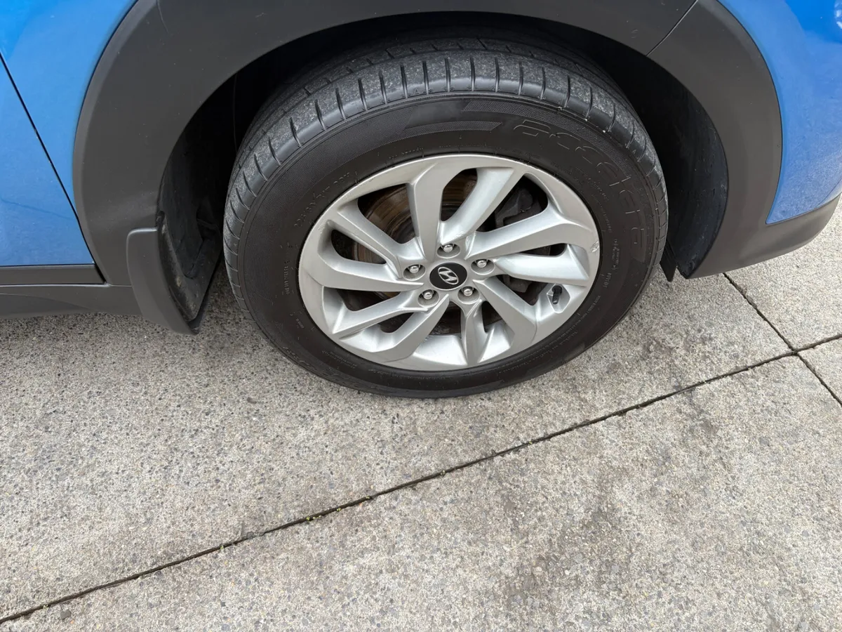 Hyundai Tucson SUV, Diesel, 2016, Blue