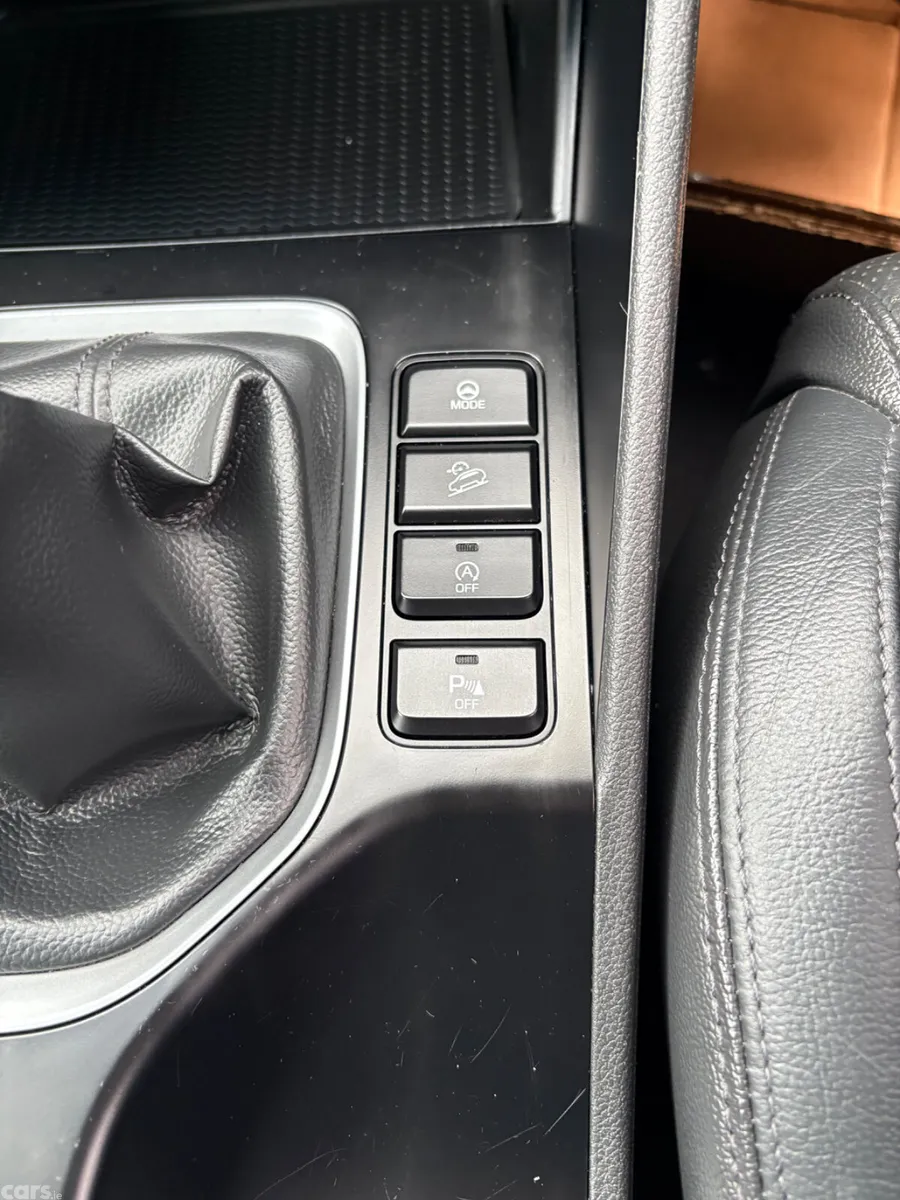 Hyundai Tucson SUV, Diesel, 2016, Blue