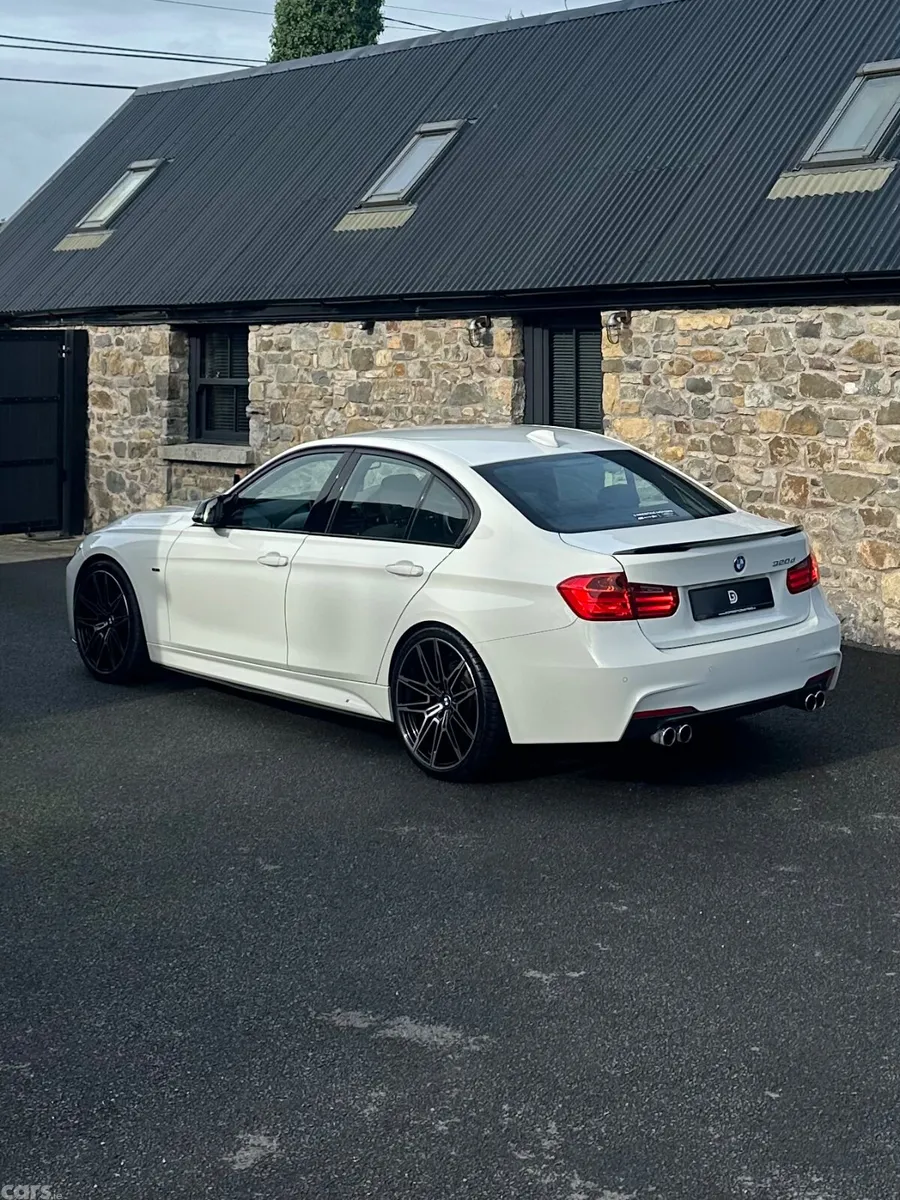 BMW 3-Series Saloon, Diesel, 2013, White