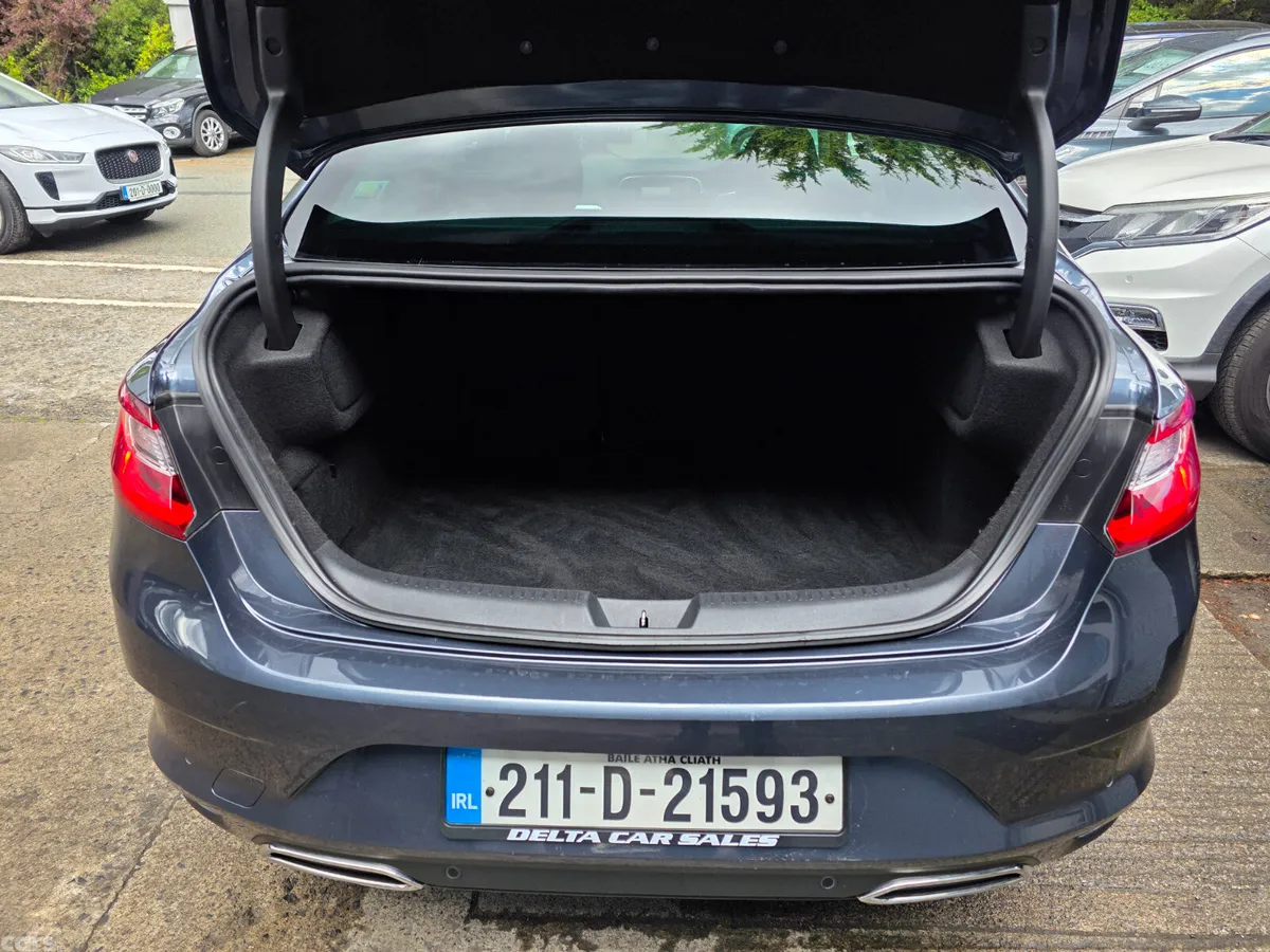 Renault Megane Saloon, Diesel, 2021, Grey