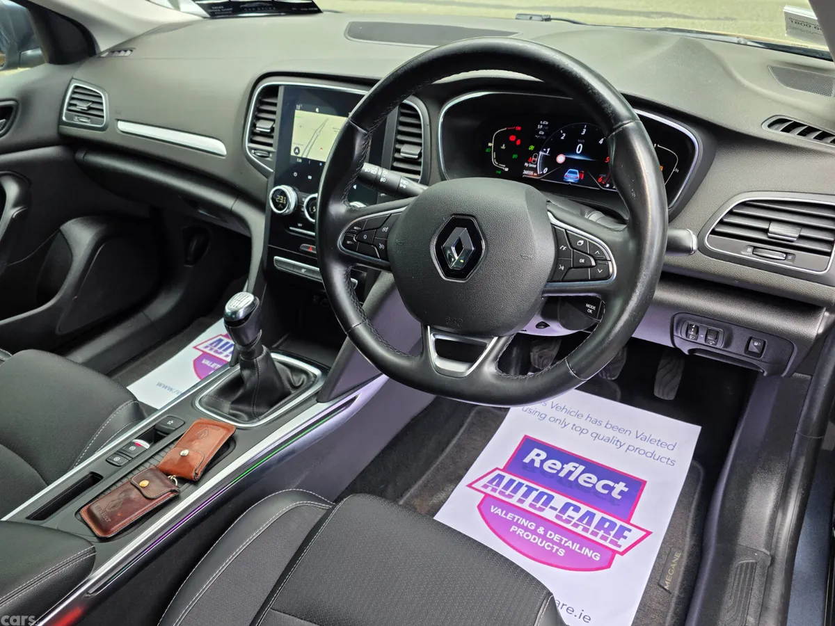 Renault Megane Saloon, Diesel, 2021, Grey