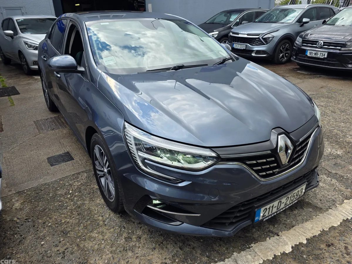 Renault Megane Saloon, Diesel, 2021, Grey