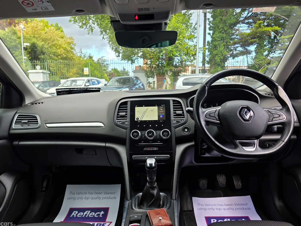 Renault Megane Saloon, Diesel, 2021, Grey
