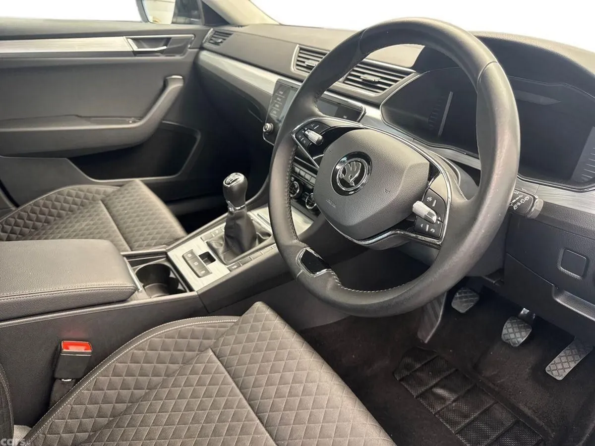 Skoda Superb Saloon, Diesel, 2023, Black