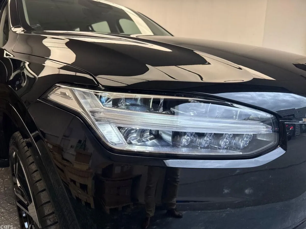 Volvo XC90 SUV, Petrol Plug-in Hybrid, 2024, Black