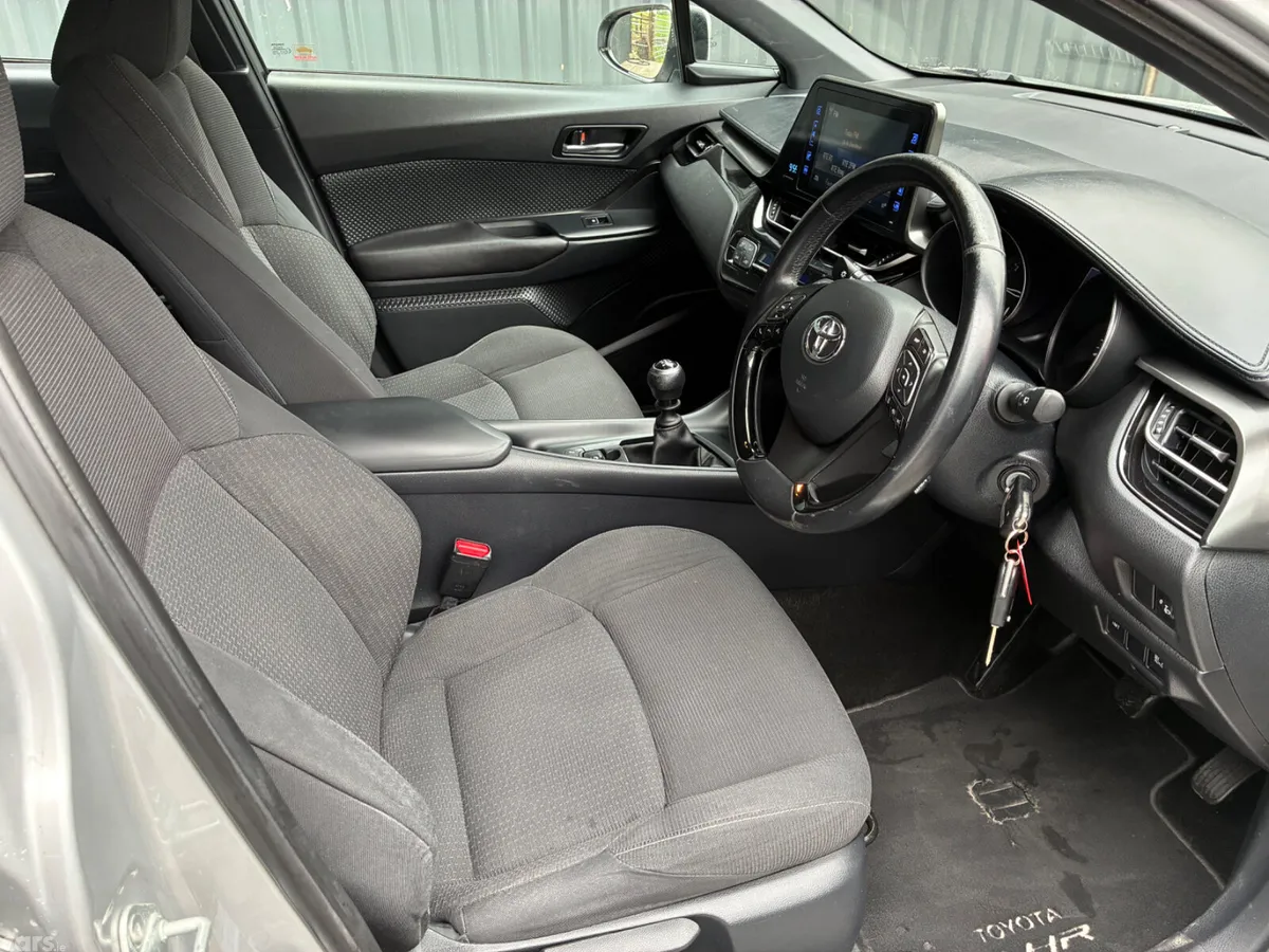 Toyota C-HR Hatchback, Petrol, 2017, Grey