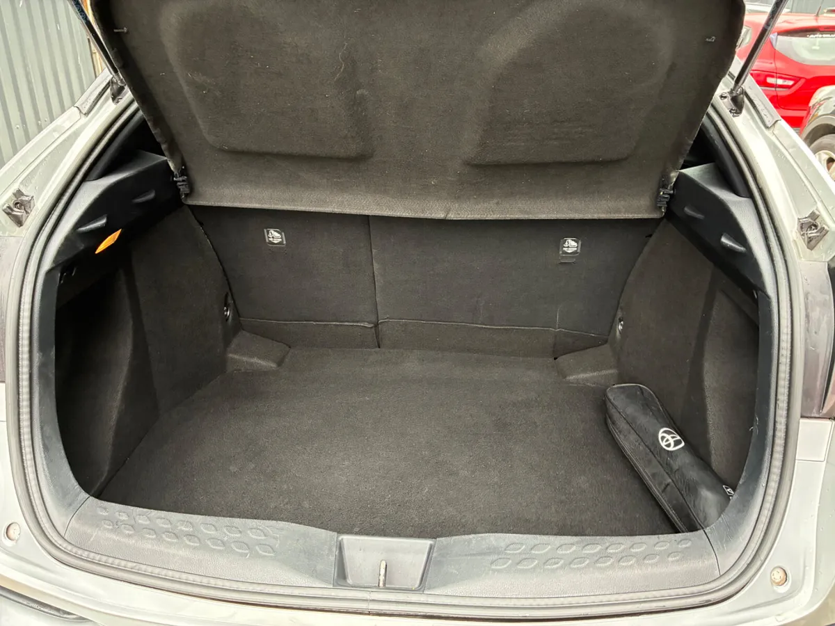 Toyota C-HR Hatchback, Petrol, 2017, Grey